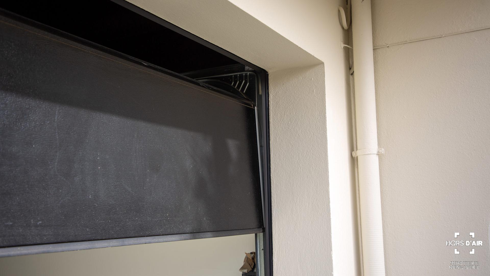 Menuiserie Hors d'Air Toulouse porte de garage aluminium