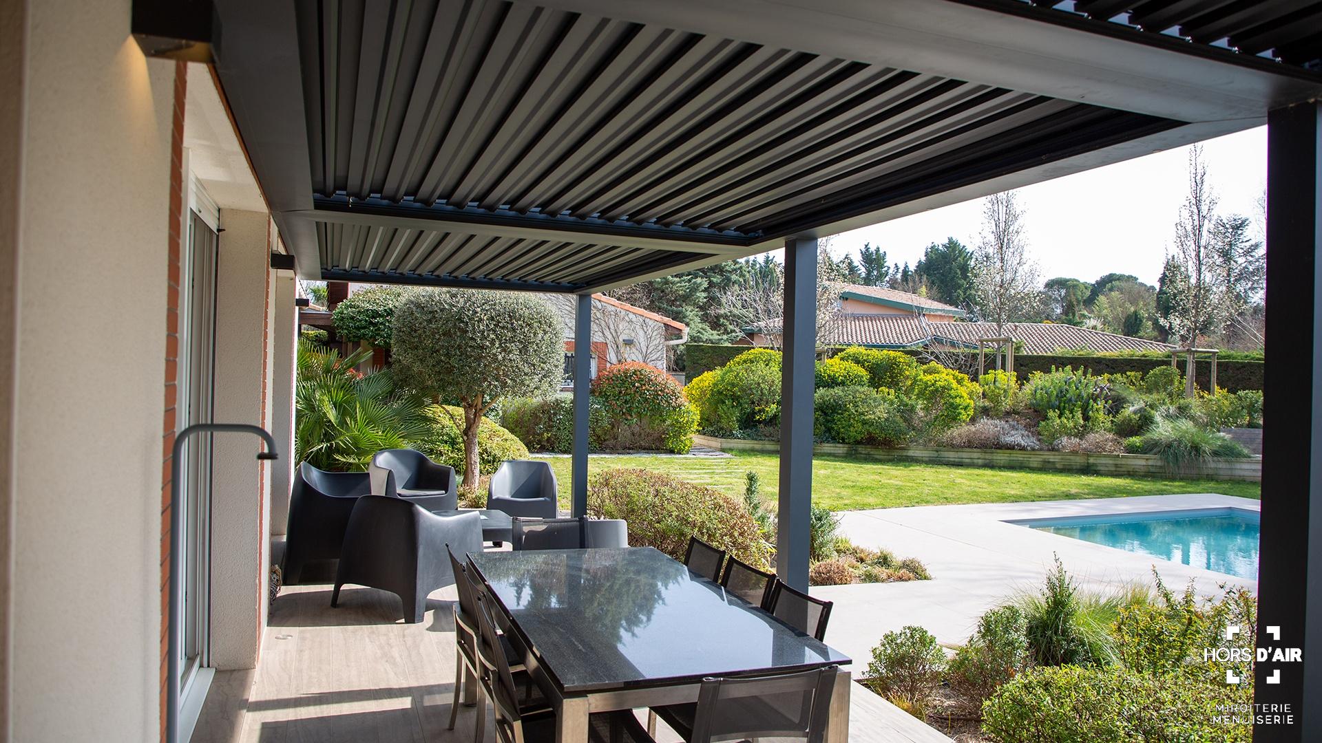 pergola bio-climatique côte pavée Toulouse Hors d'Air
