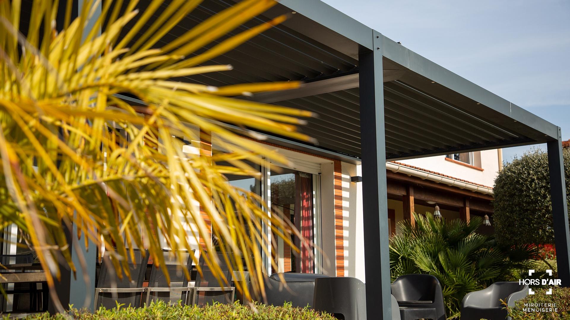pergola bio-climatique côte pavée Toulouse Hors d'Air