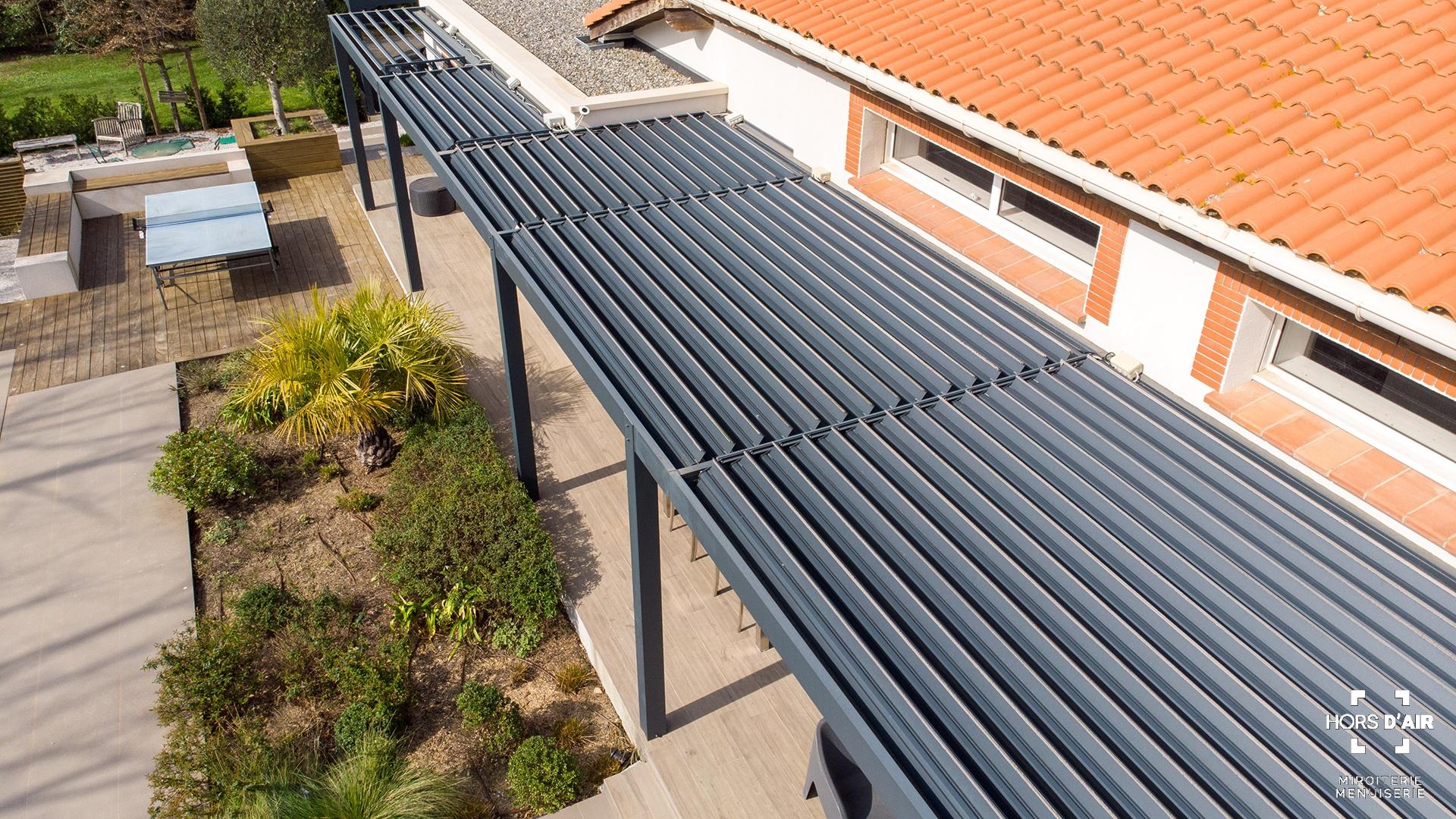 pergola bio-climatique côte pavée Toulouse Hors d'Air