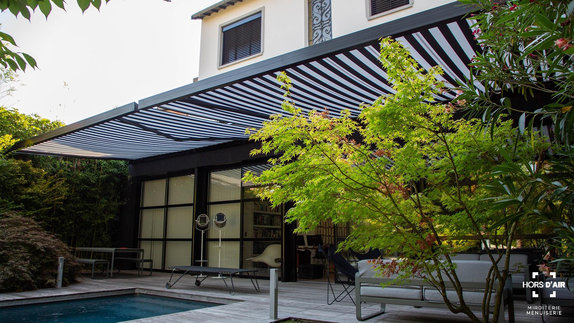 Store banne toulouse busca Hors d'Air